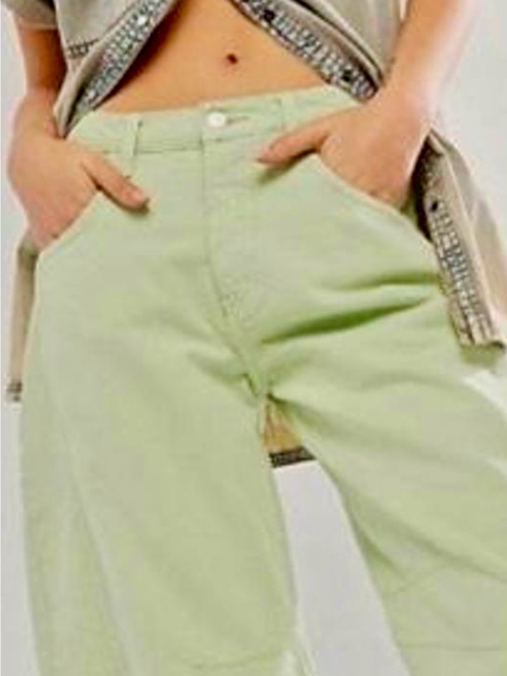 *NWT* FREE PEOPLE Good luck barrel mid rise Jean. Pistachio/moss, sz 30